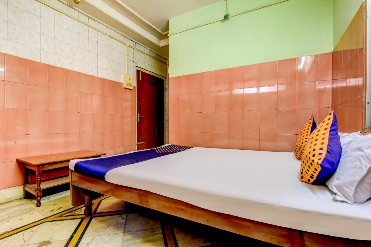 Oyo 63538 Hotel Lotus 1 Khanapara Екстер'єр фото